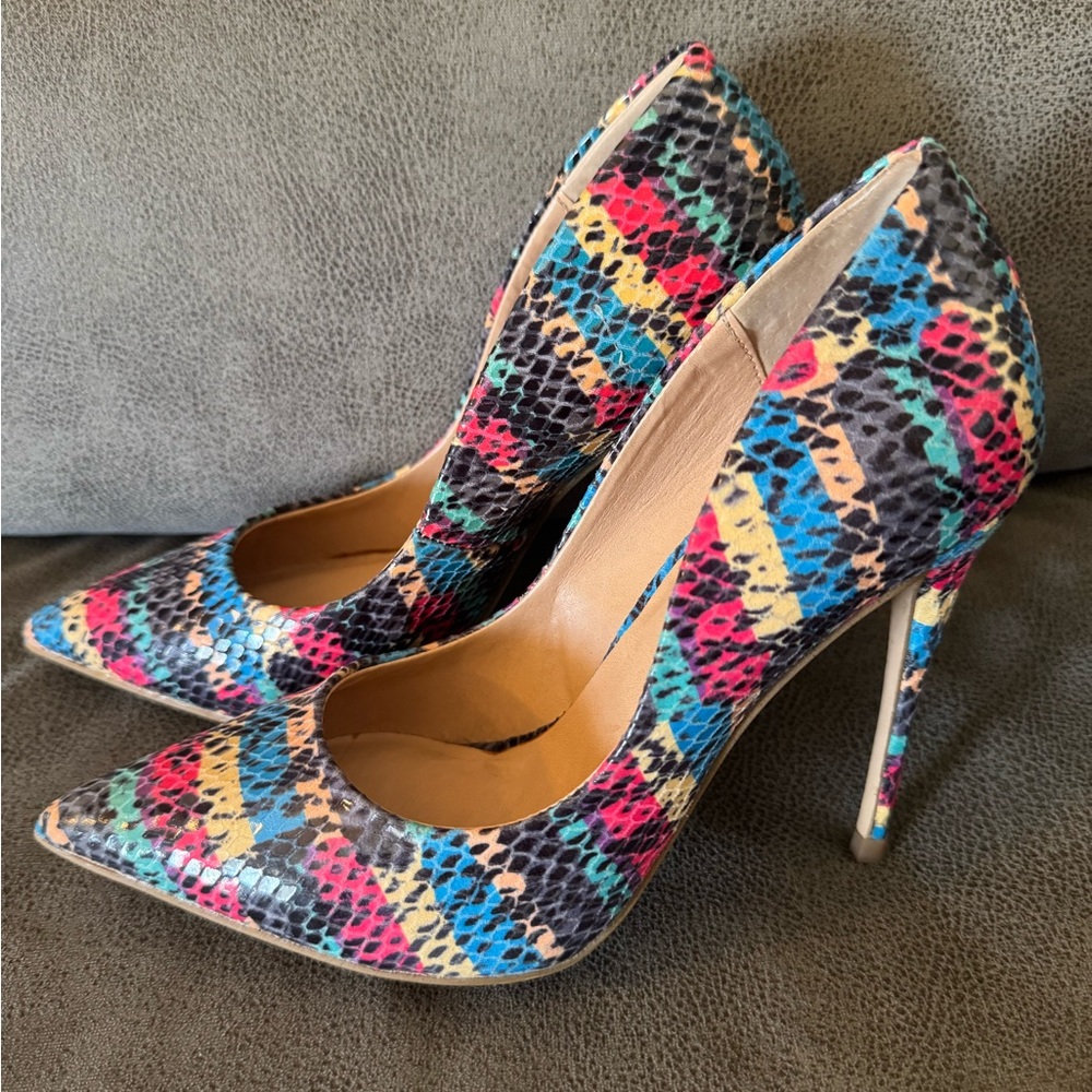 Colorful Snakeskin Pattern Women's Heels